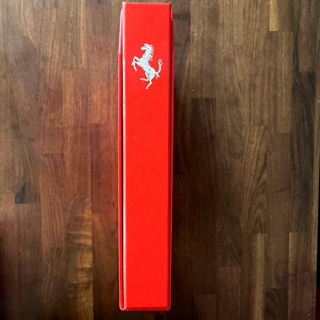 フェラーリ 切手　FERRARI PHILATELIC COLLECTION