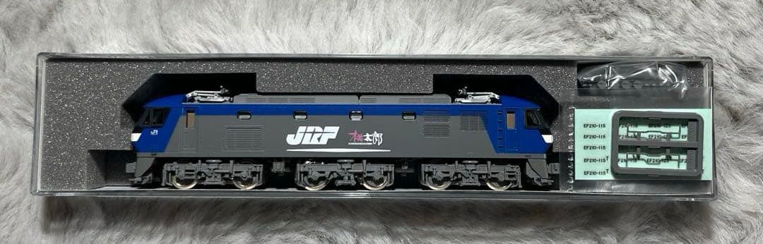 KATO 3034-3 EF210 100番台シングルアームパンタグラフ