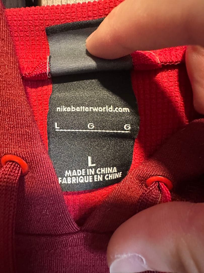 NIKE SBレーションプルオーバー ナイキ スノーボードウェア