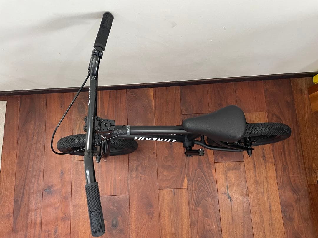 bmx フリースタイル　kids　cult juvenile カルト　14インチ