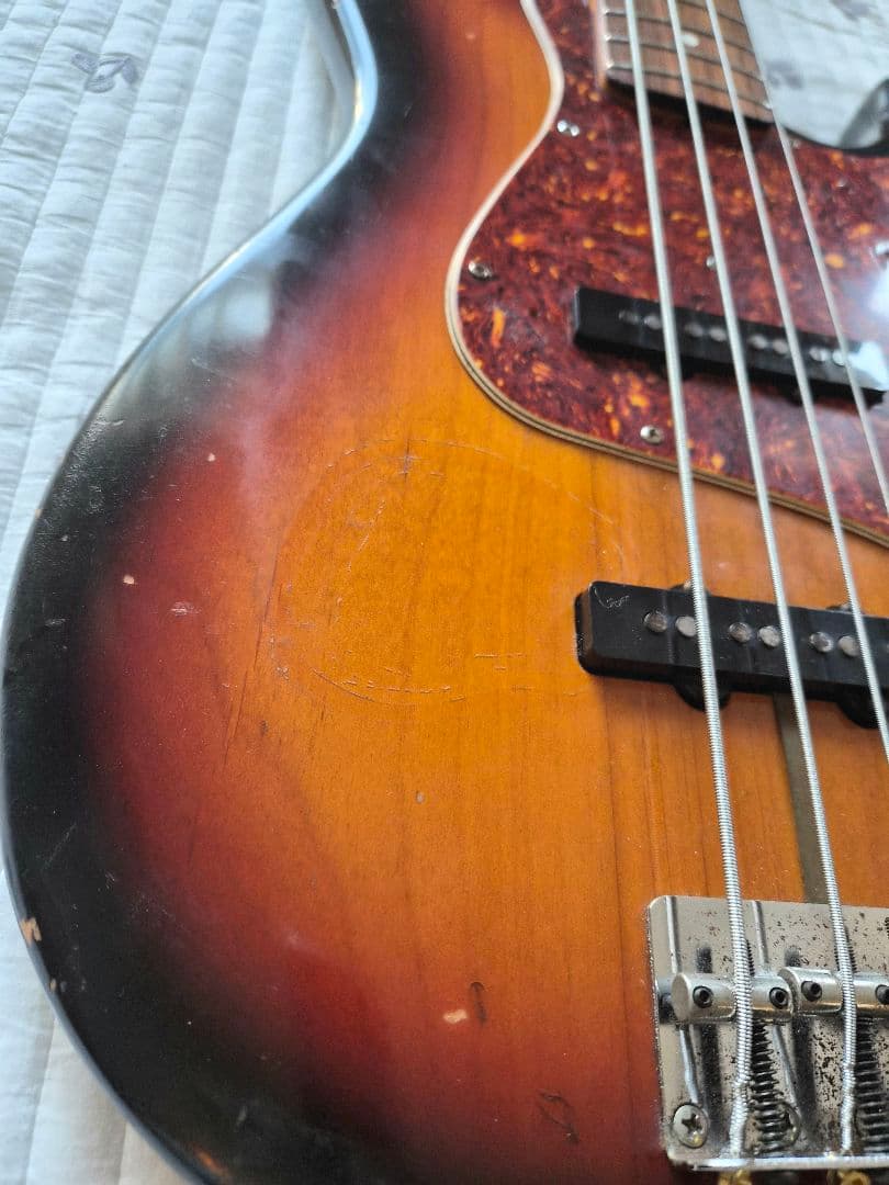 ベース Fender Jazz Bass american vintage 1990