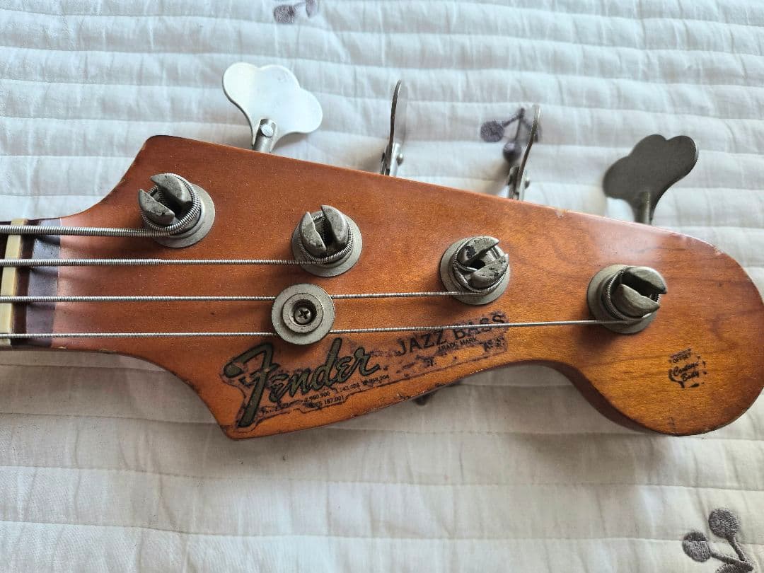 ベース Fender Jazz Bass american vintage 1990