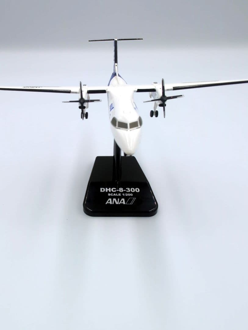 美品♪ANA 全日空商事｜DHC-8-300BOMBARDEIR　ボンバルディア