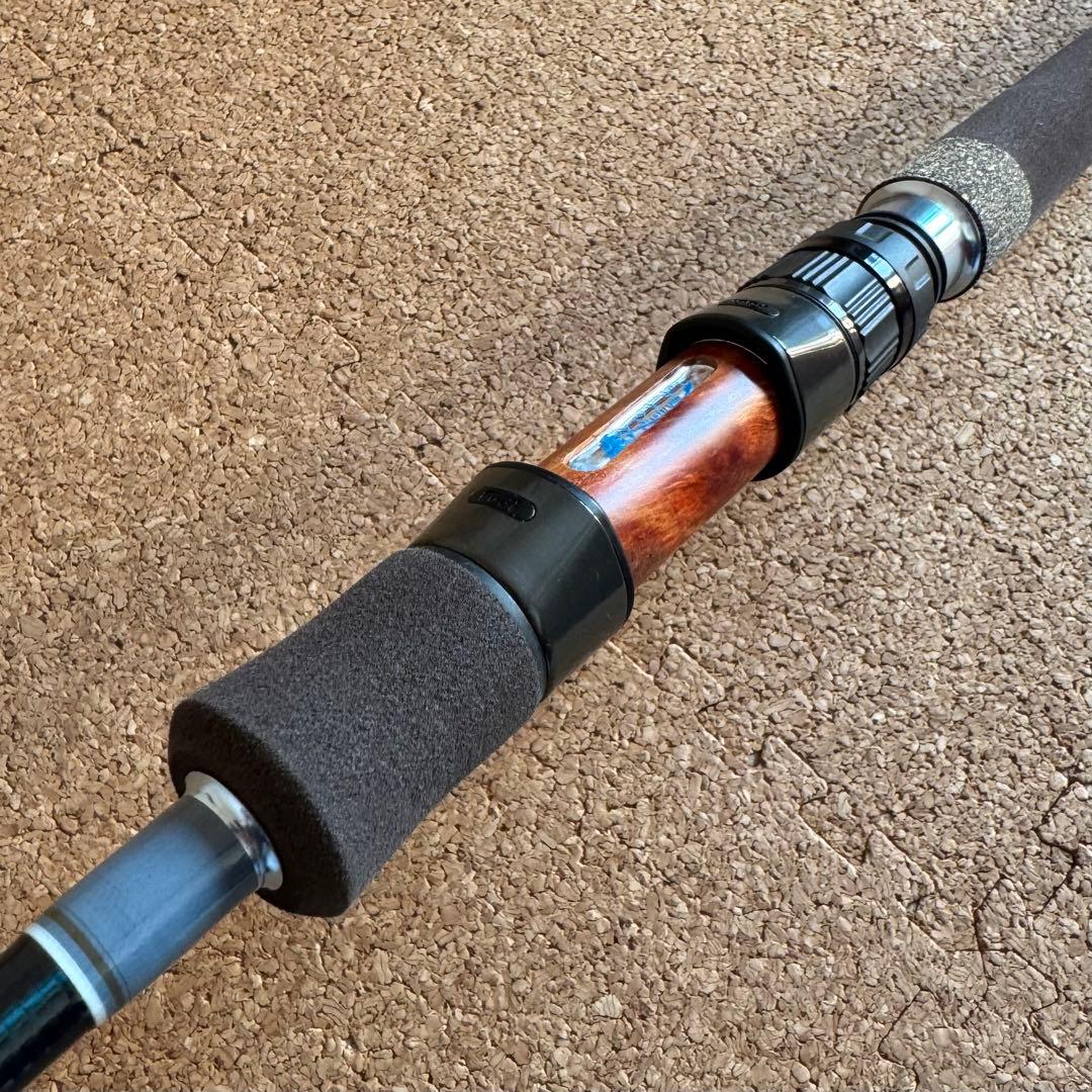 【極美品 7月購入】24年モデル ツララハーモニクス スタッカート810