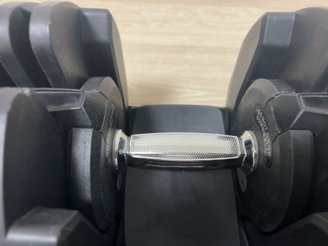 ①可変式ダンベル 40kg ダイヤル式　1個