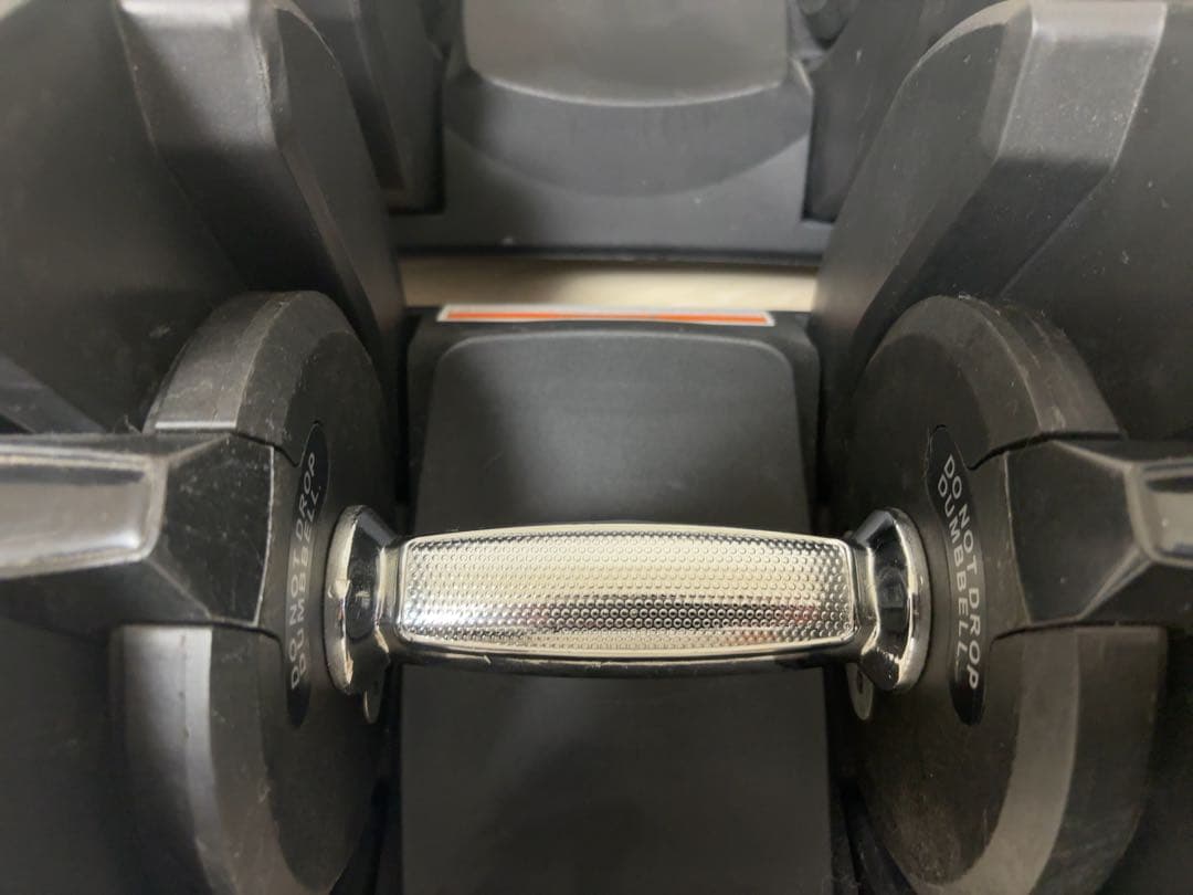 ①可変式ダンベル 40kg ダイヤル式　1個