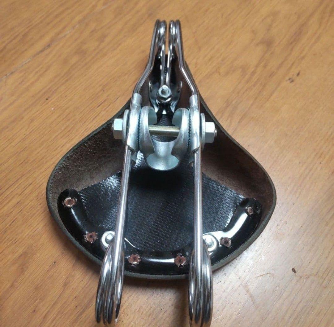 ♪新品未使用・PALACE★ビンテージ レザーサドル★昭和自転車