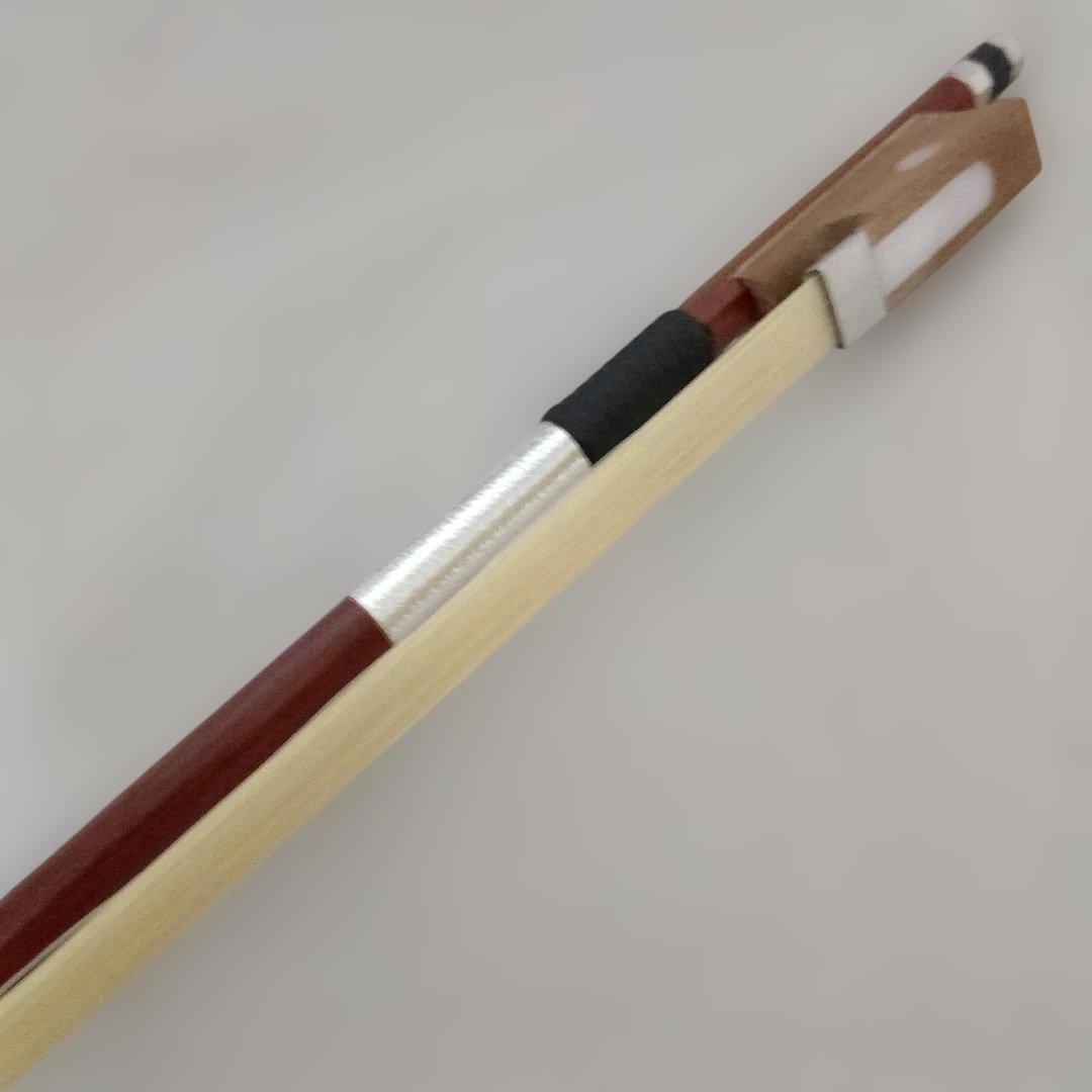 ♥値下しました♥スズキバイオリン♥サイズ4/4♥品番200♥美品♥弓ケ―ス松脂付