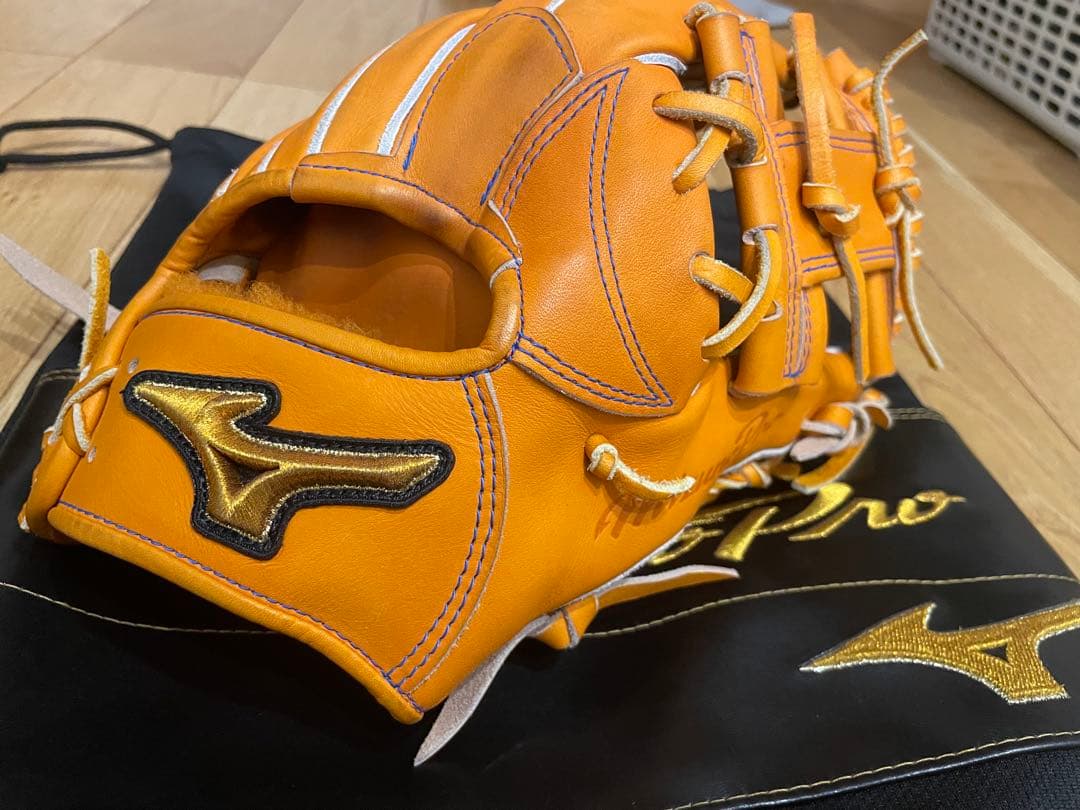 ミズノプロ　硬式内野用グラブ