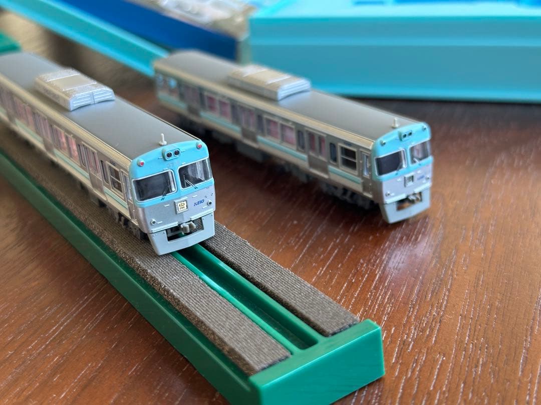 京王電鉄 井の頭線 3000系 ブルーグリーン