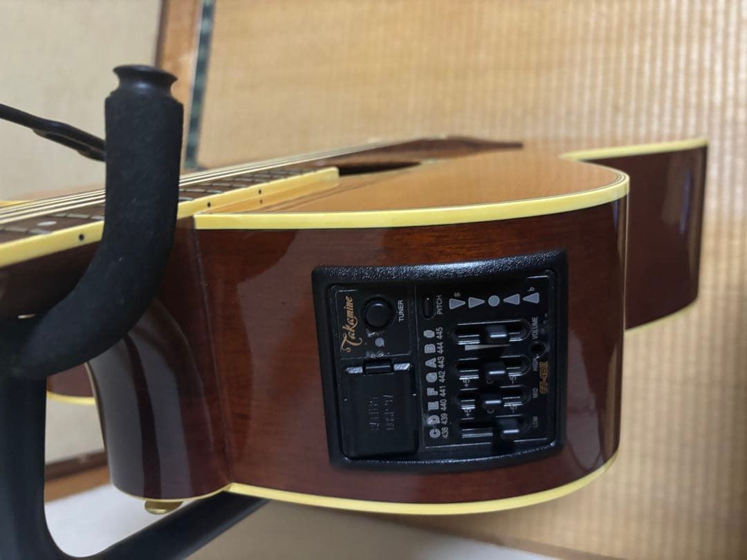 Takamine アコースティックギターPTU010