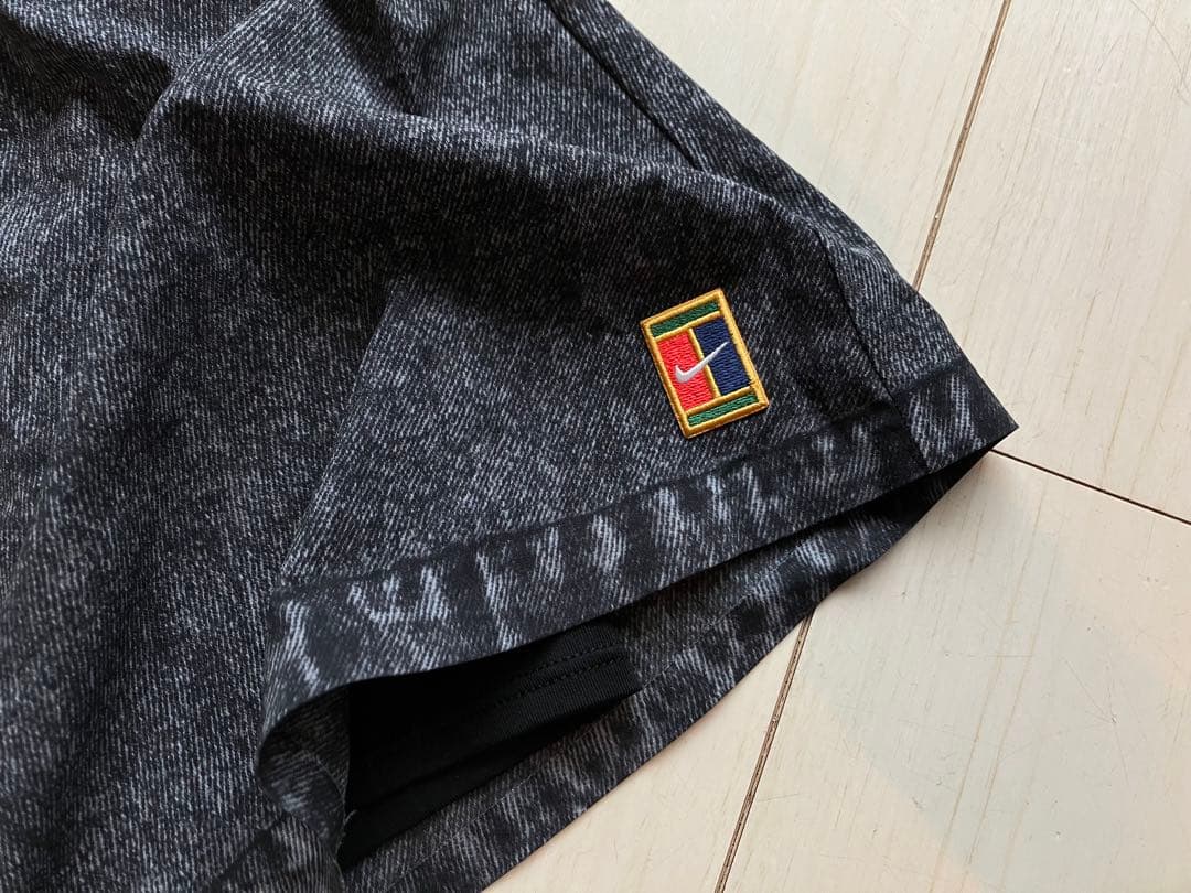 美品＊NIKEナイキ＊ペトラクビトバ選手全豪着用モデル＊上下セットアップL