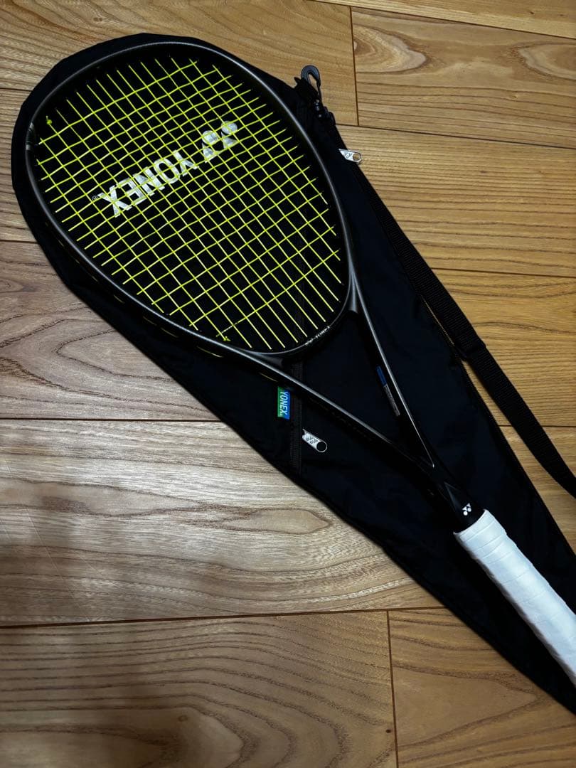 YONEX ボルトレイジ　8v