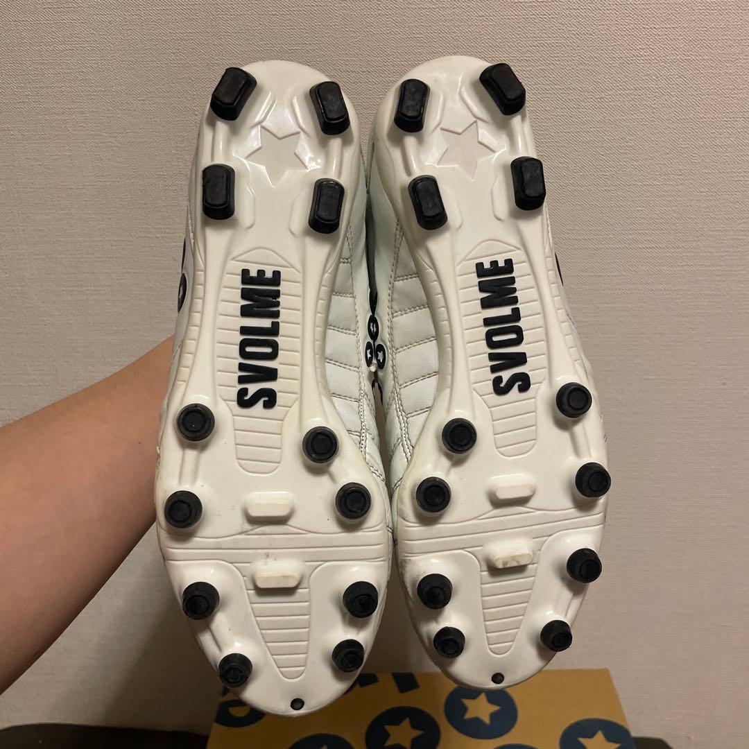 svoline ホワイト サッカーシューズ