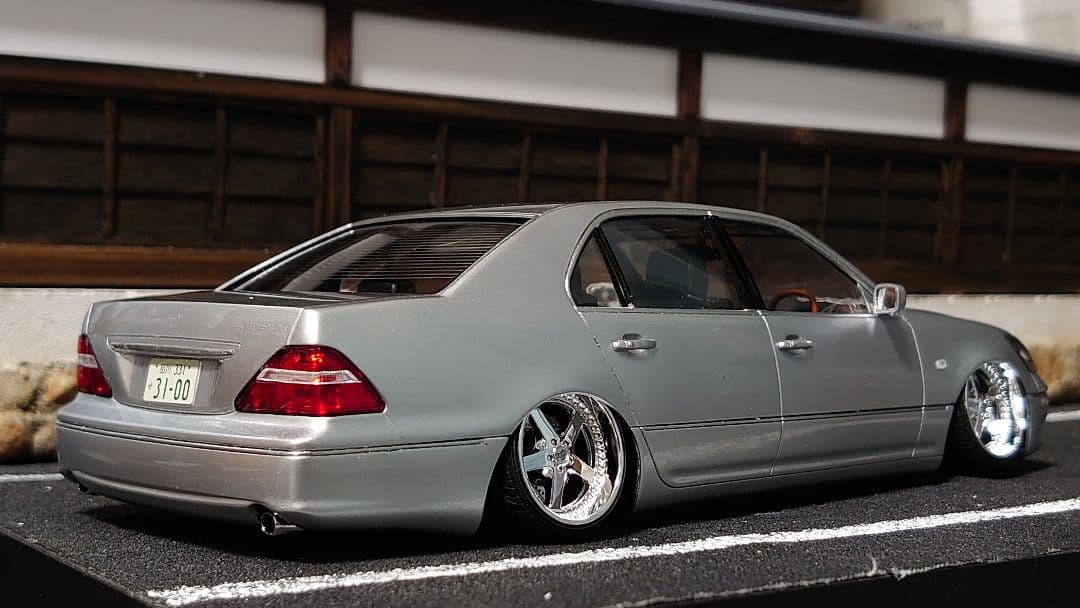 1/24 アオシマ 30セルシオ 完成品