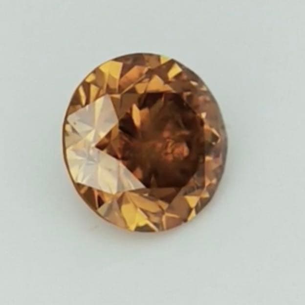 プチプラ！ファンシーカラーダイヤモンド0.48ctラウンド