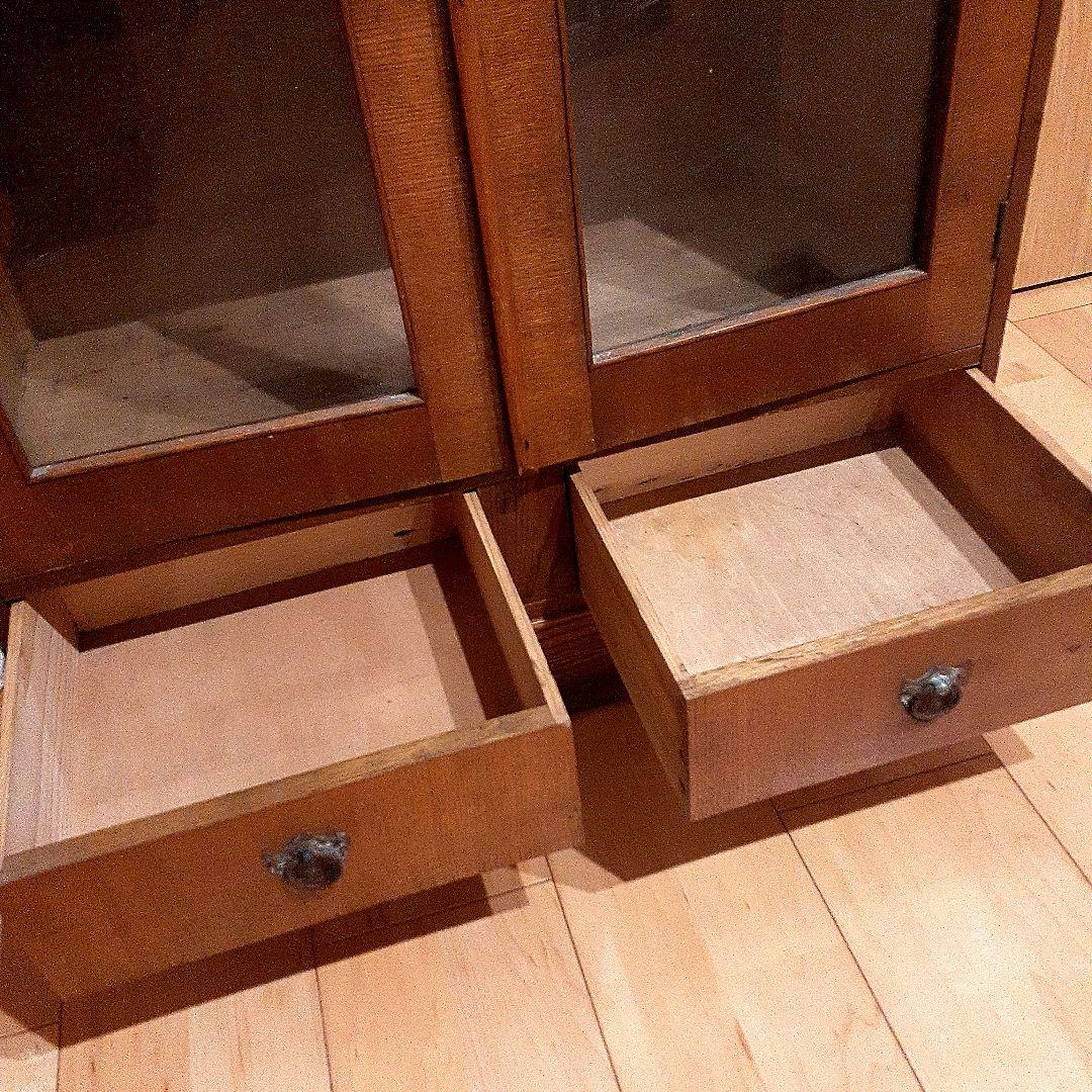 期間限定値下げ【ヴィンテージ】ガラス扉 食器棚 水屋 飾り棚 収納棚