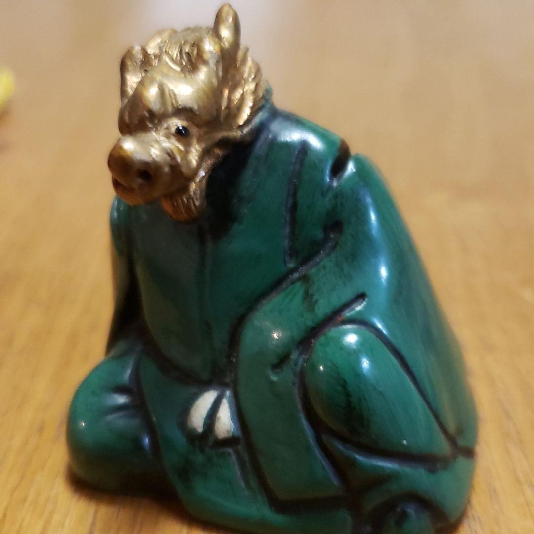 ミニチュア盆栽　添配　駿河山正　龍神人が盆栽を愛でている　盆栽byこつこつじい様