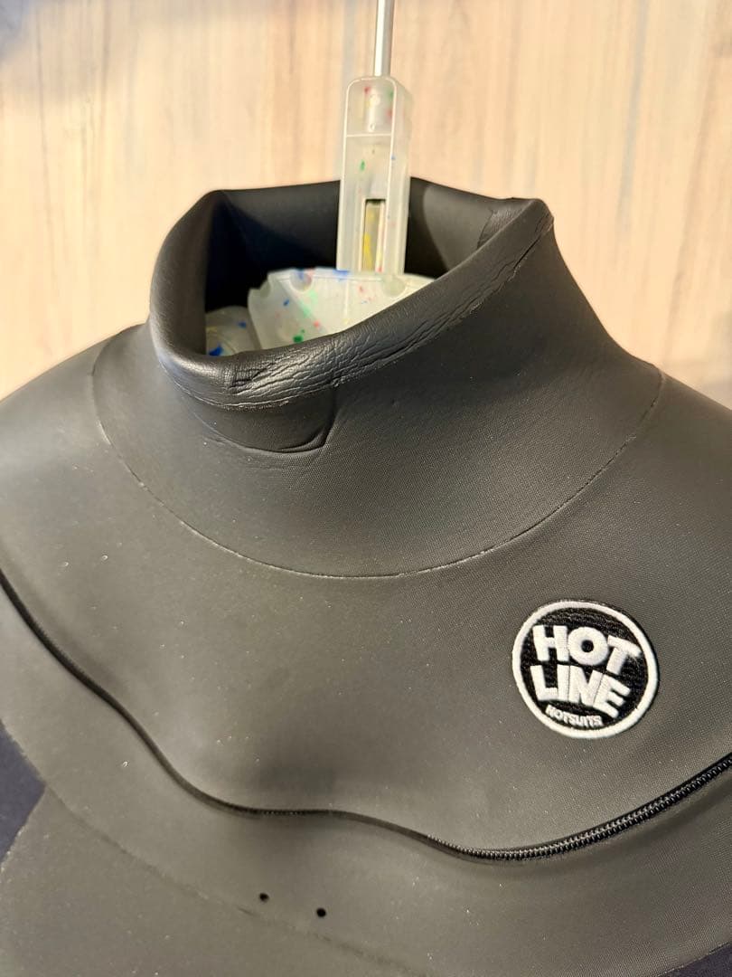 HOT LINE セミドライスーツ3ミリラバー