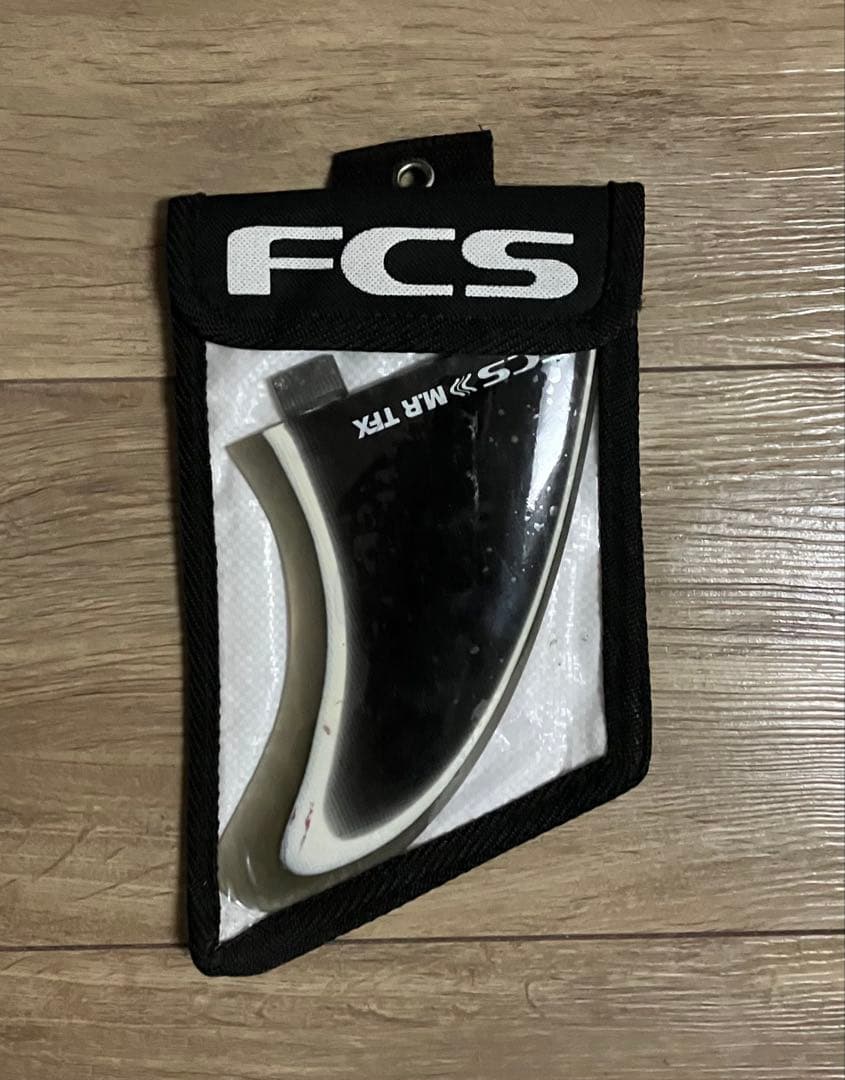 マークリチャーズFCS TFX サーフボードフィン ブラック/ホワイト