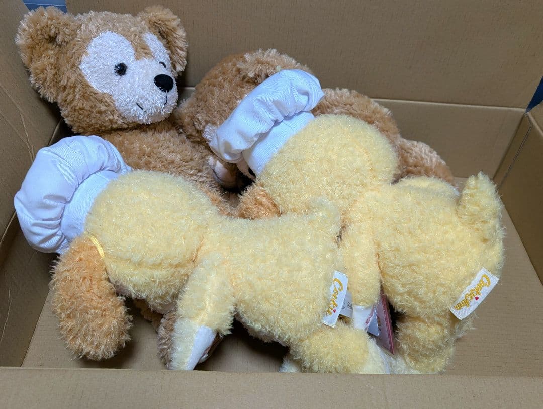 ディズニーお土産　ダッフィー・シェリーメイ・クッキーアン ぬいぐるみまとめ売り