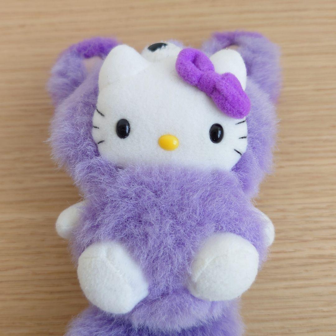 北海道限定　ハローキティ　ラベンダー　キツネ　マスコット　しっぽ