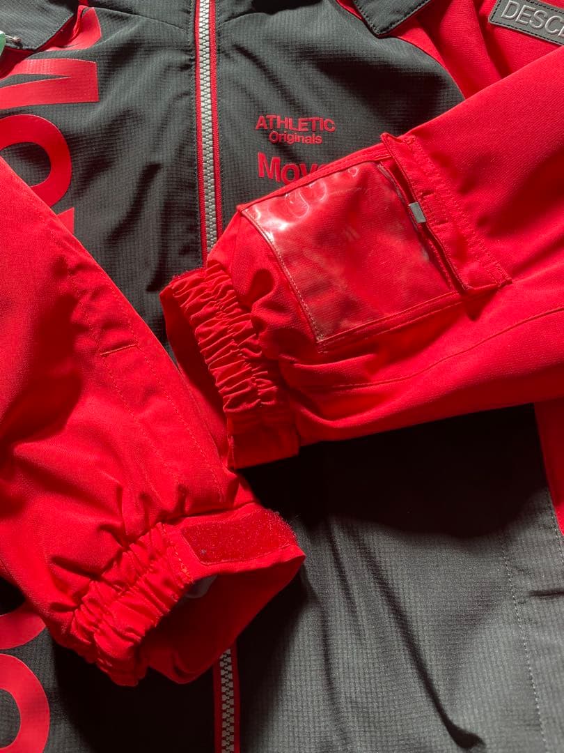 デサント　Move Sport 子ども用スキーウェア 赤/黒