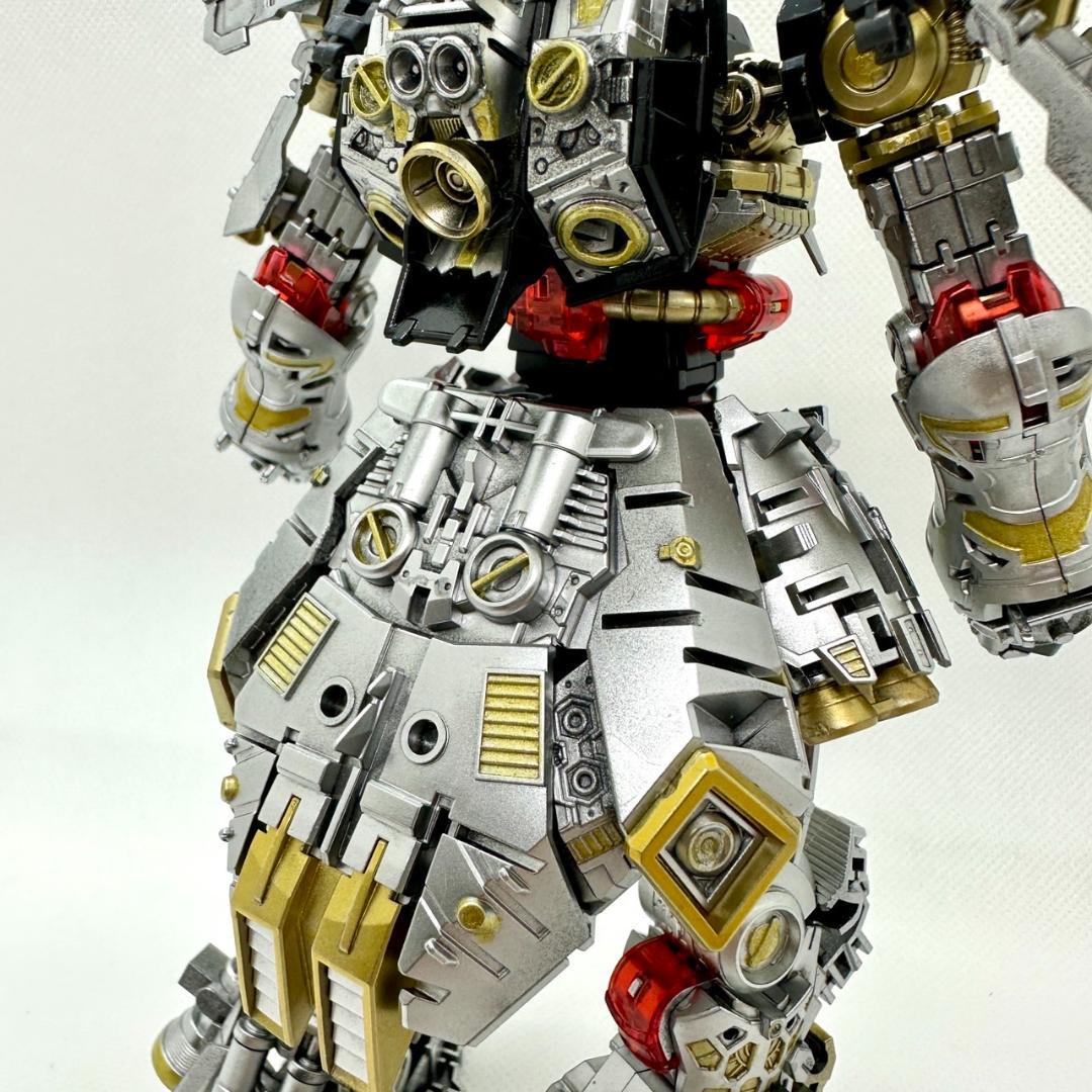 【完成品】RG 1/144サザビー クリア（ガンダムベース限定）