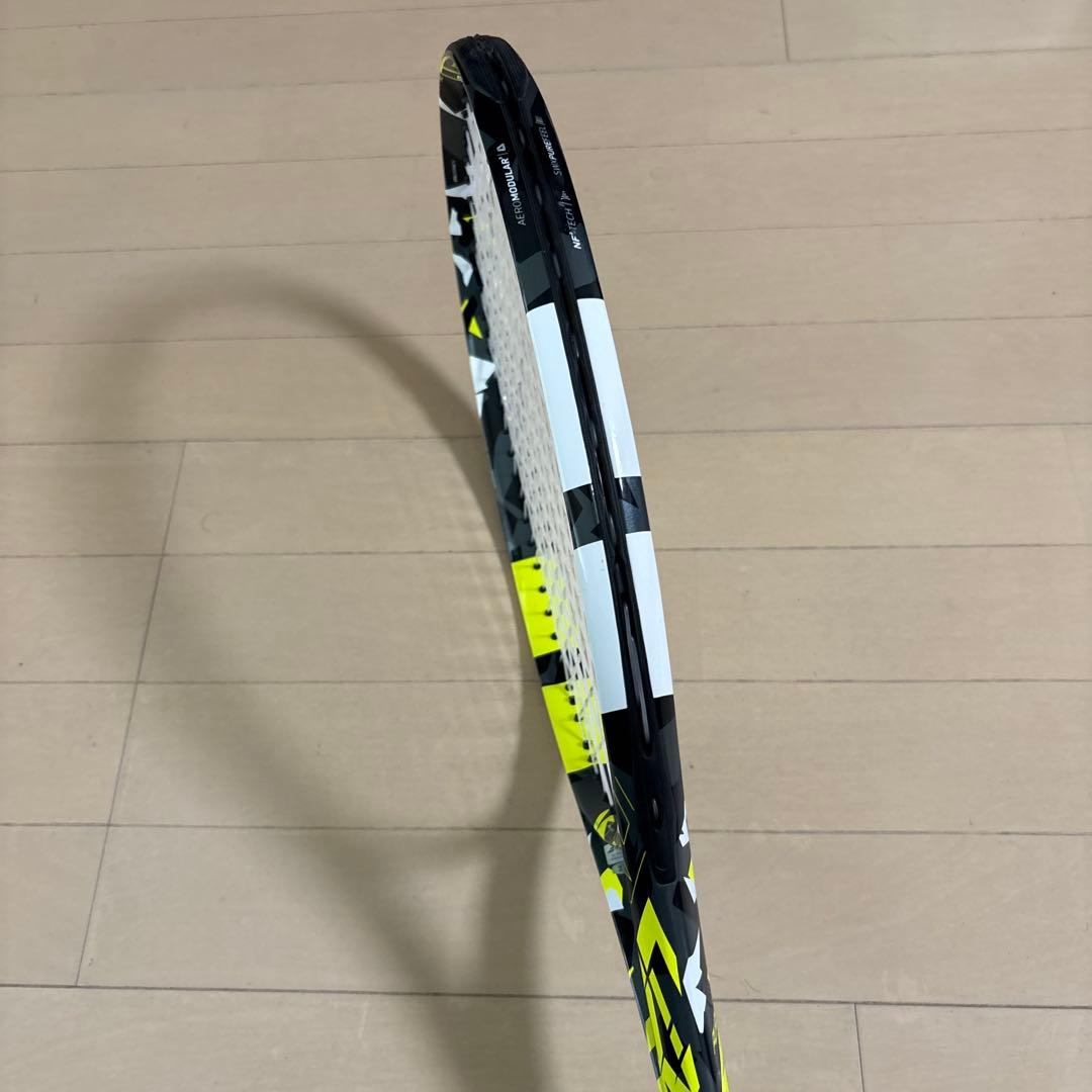 テニスラケット　バボラ　ピュアアエロ　ライト