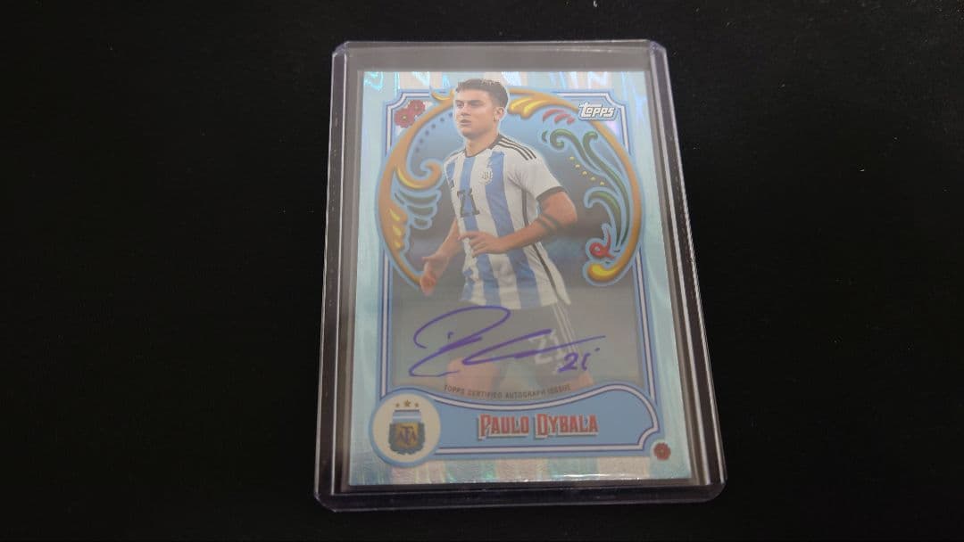 Topps ディバラ DYBALA  99枚限定直筆サインカード サッカー