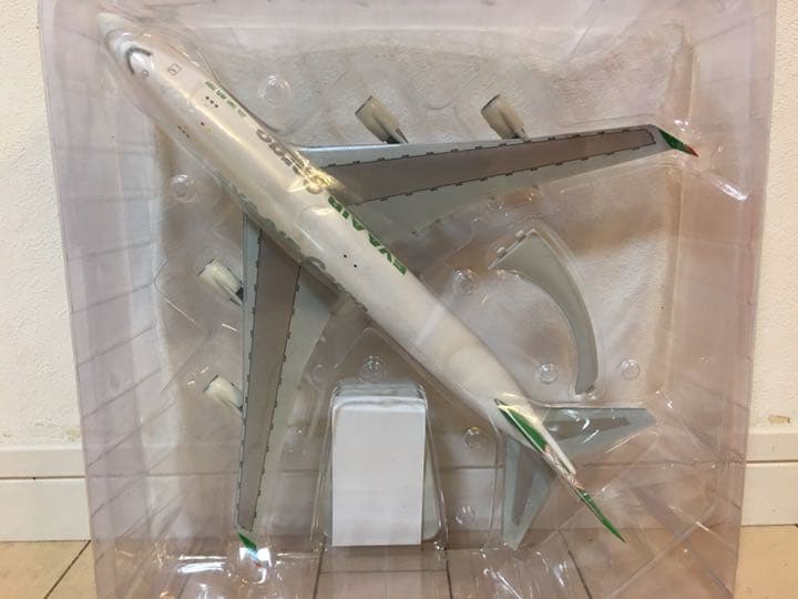 希少価値　1/200 エバー航空  B747 Cargo 航空機模型