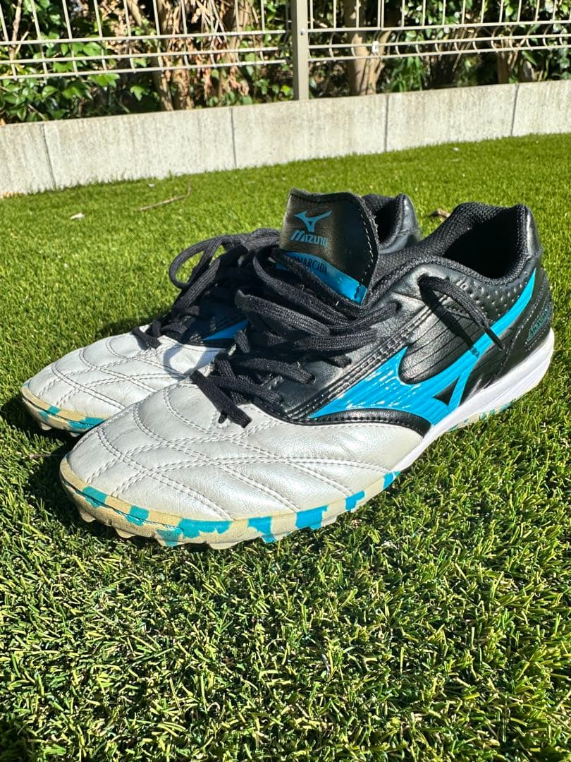 ミズノ モナルシーダ TF(ブラック×ブルー)