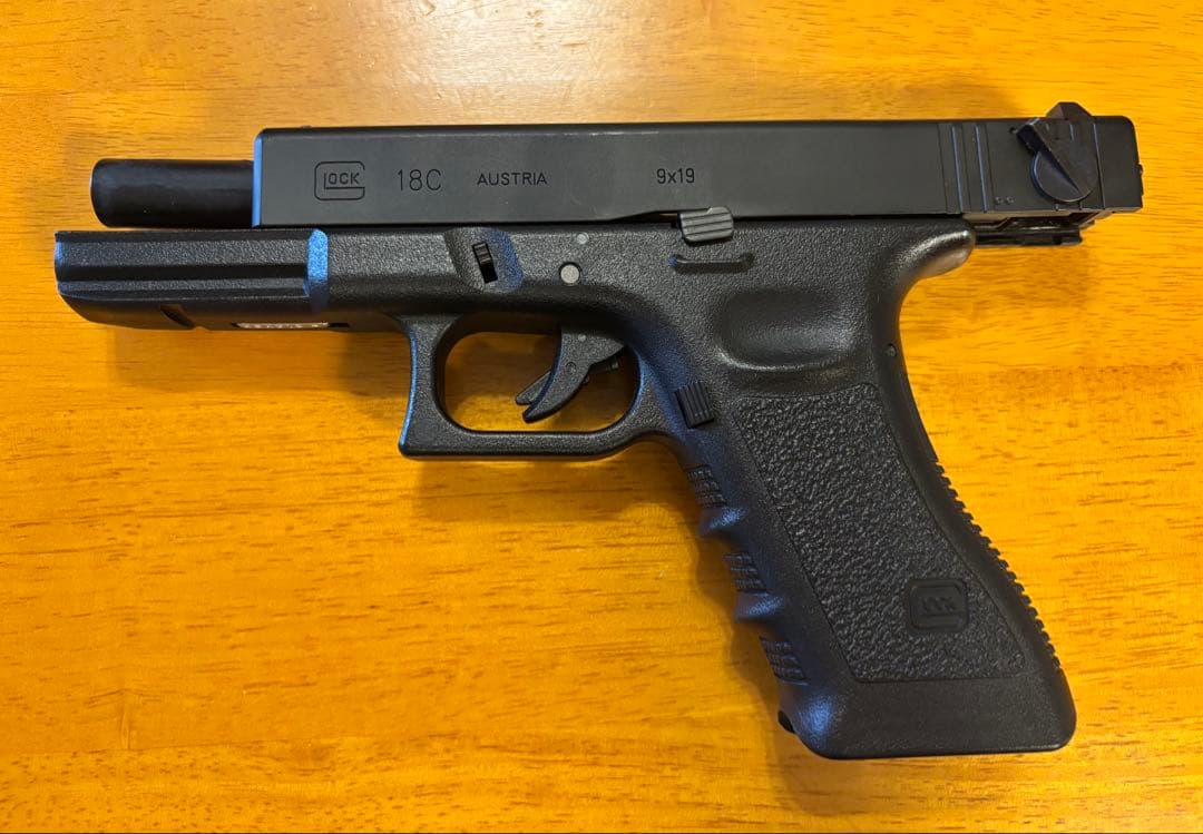 東京マルイ グロック18C (フルオート) ガスブローバック 50連マガジン付き