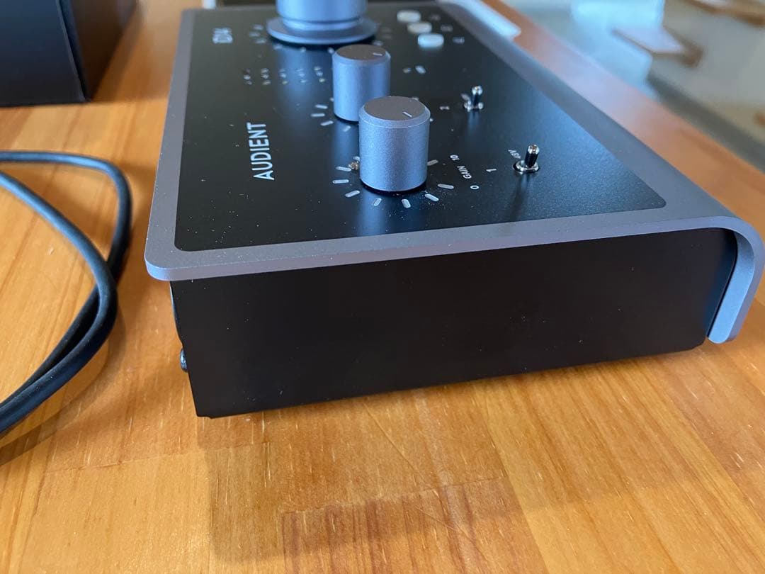 新品同様 購入証明書有 AUDIENT iD14mk2