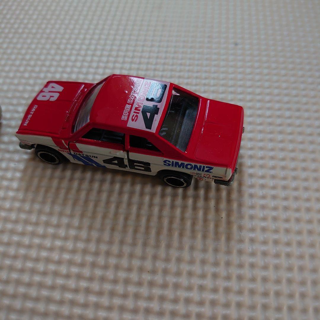 トミカ ダットサン ブルーバード