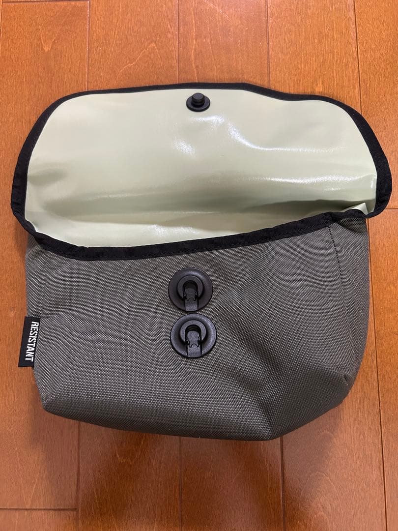 くぼでんRESISTANT ショルダーバッグ　Hip hanger 新品!