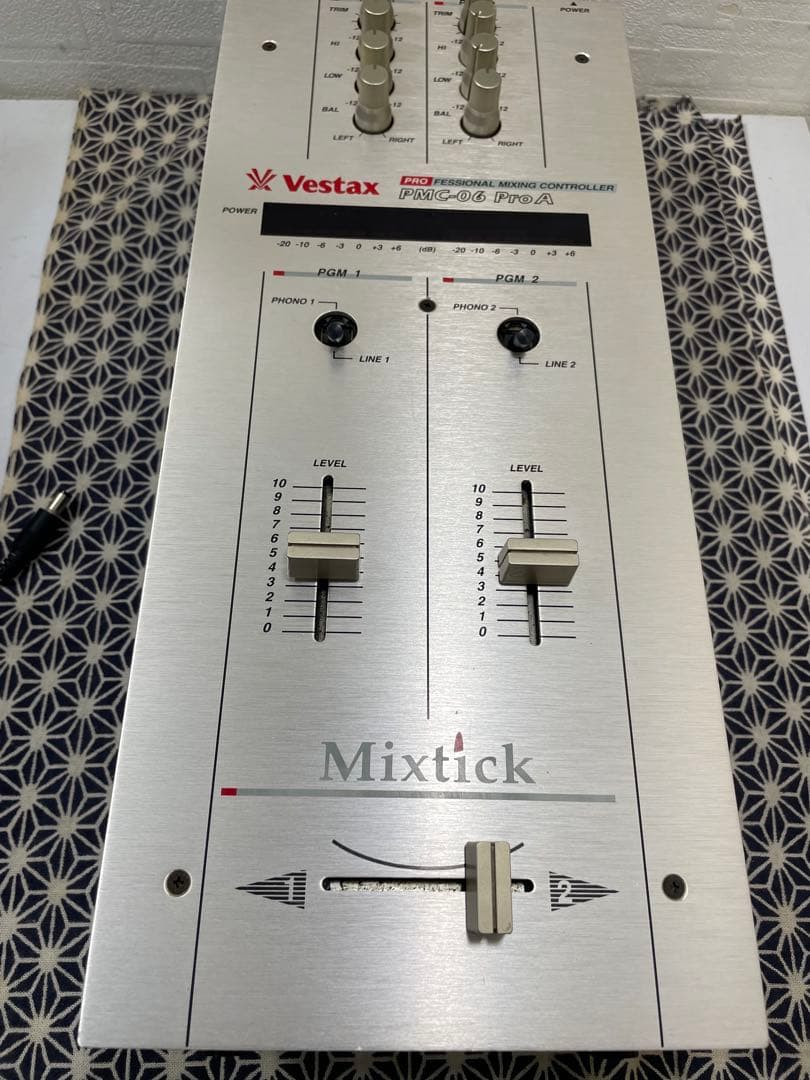 VESTAX ベスタクス　PMC-06ProA フェーダーメンテ　カットラグ