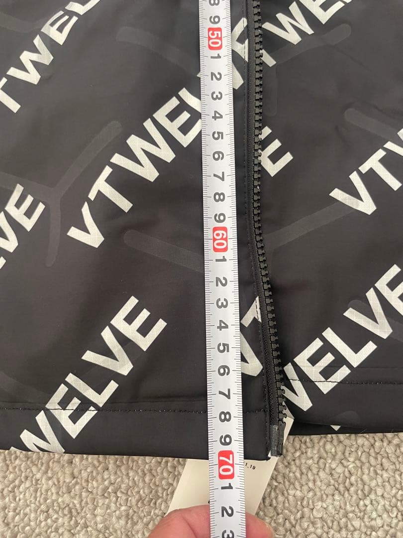 値下げ‼️VTWELVE 3Dエアダウン ベスト