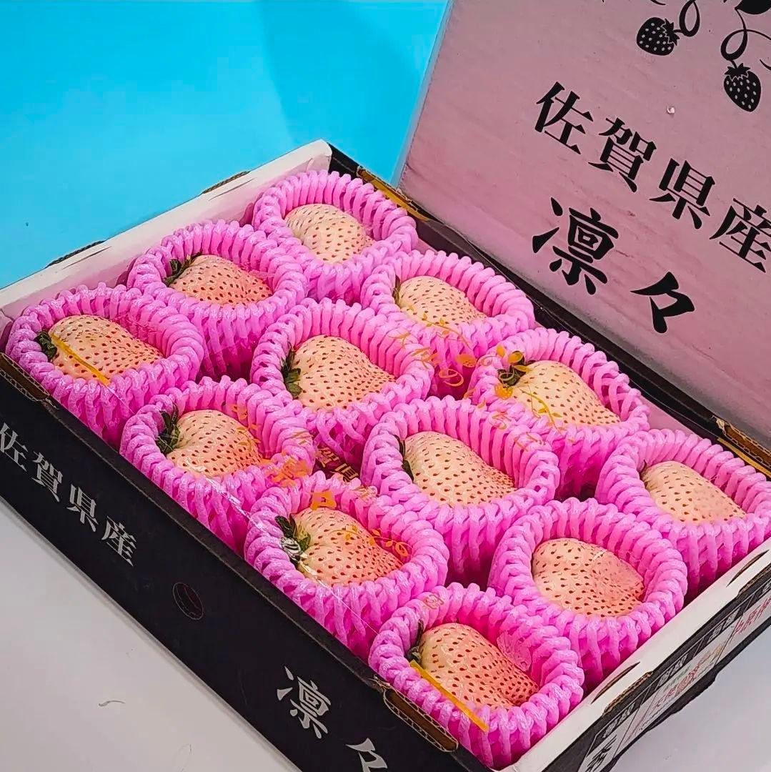佐賀産【凛々 天使のイチゴ】4~5L特大粒!! 化粧箱入 12粒 15箱専用