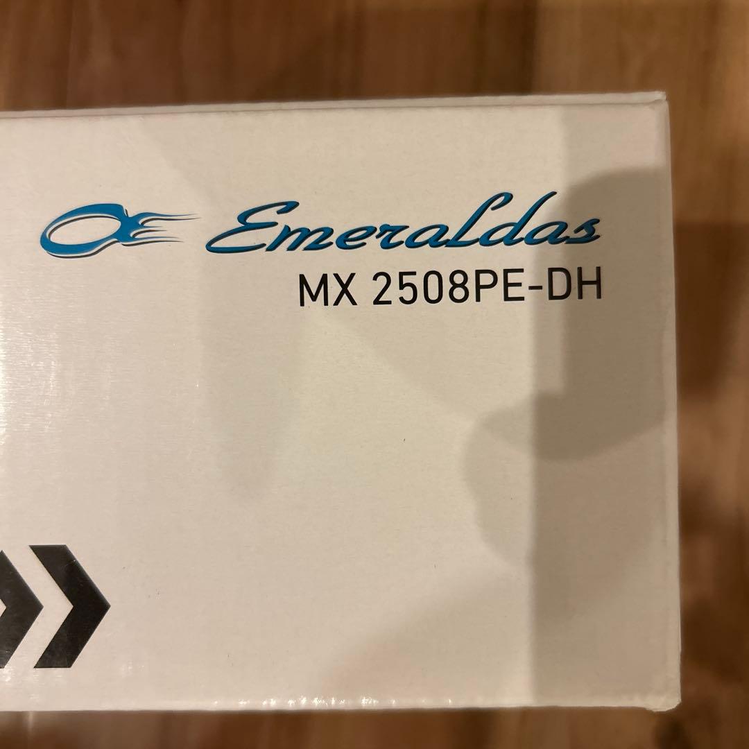 DAIWA スピニングリール 青/金