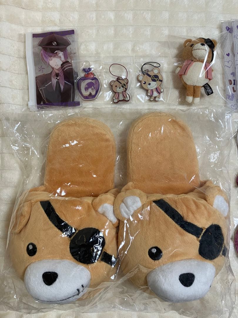 まとめ売り　ディアラバ 逆巻カナト　テディ　缶バッジ　アクスタ　など