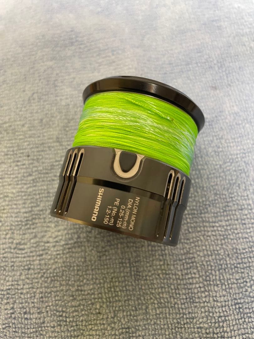 19ヴァンキッシュc3000mhg 美品　変えスプール　PEライン付き。