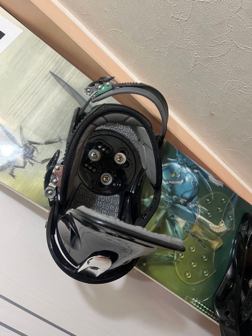 キッズ、小中学生！転びにくく安全に滑れるBURTON スノーボードセット！