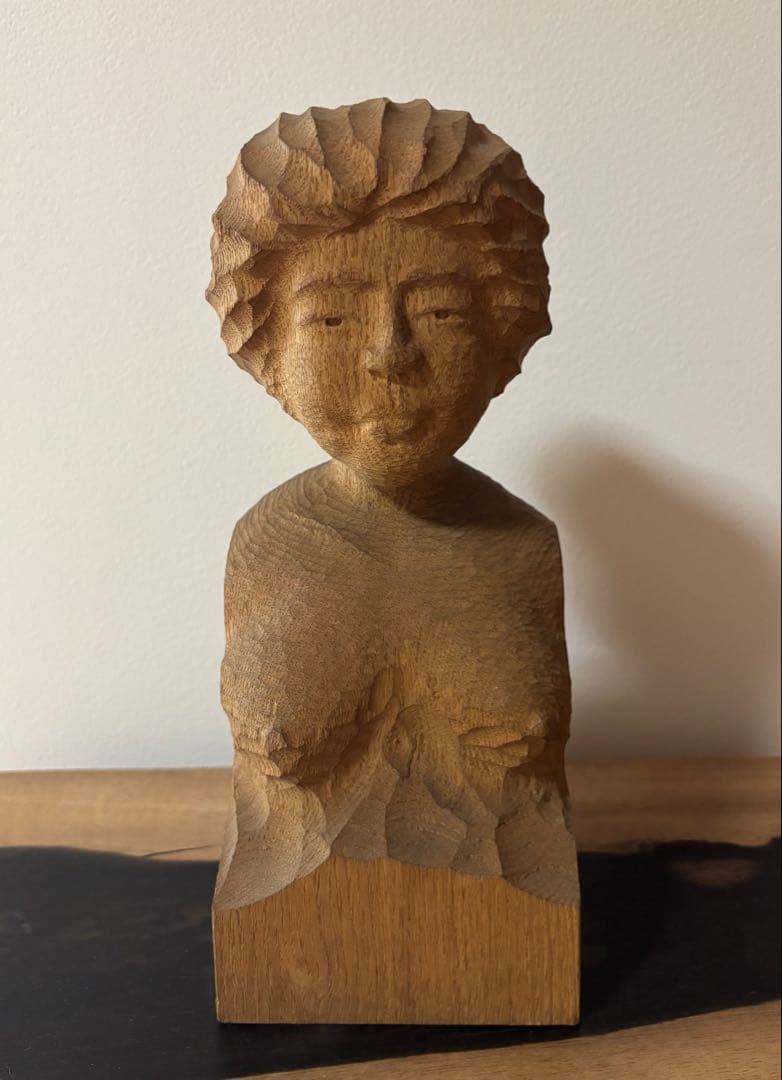 ☆セール中　アンティーク木製 彫刻 人物像 約20cm