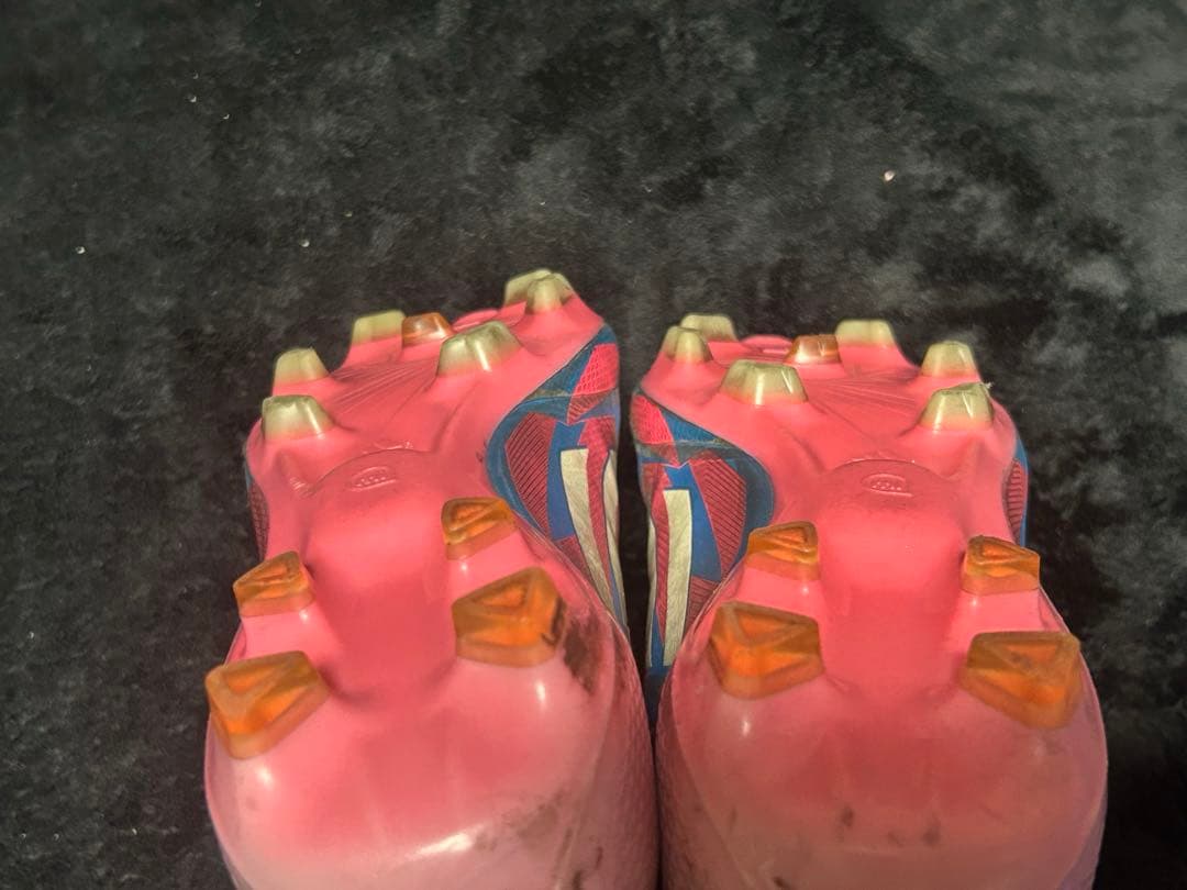 adidasサッカースパイク adizero f50 廃盤モデル