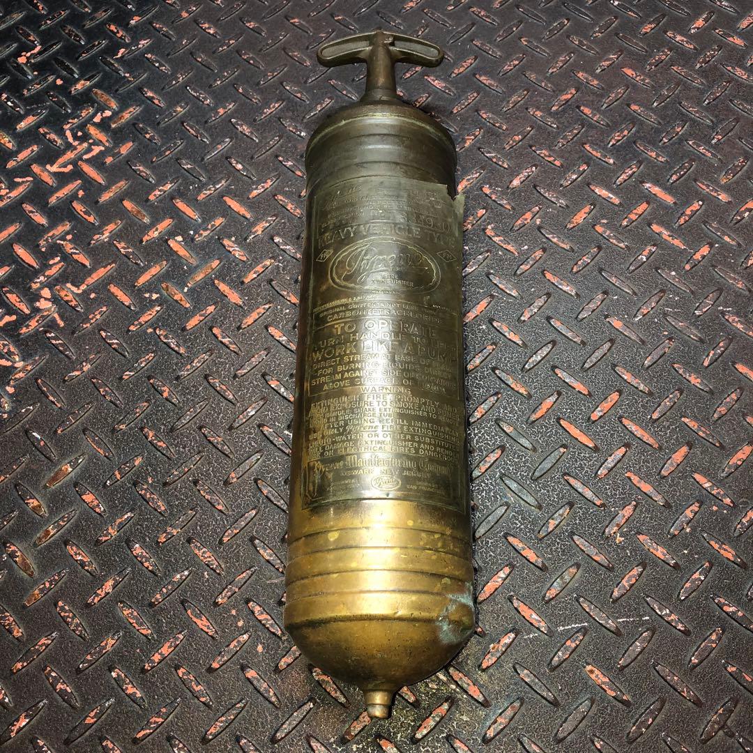 消化器　truck ford ホットロッド　ビンテージ  アンティーク　ハーレー