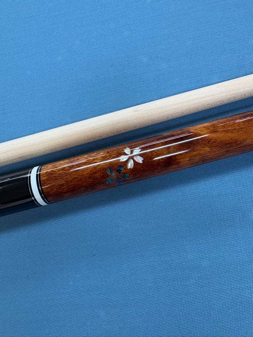 ビリヤードキュー 桜インレイ