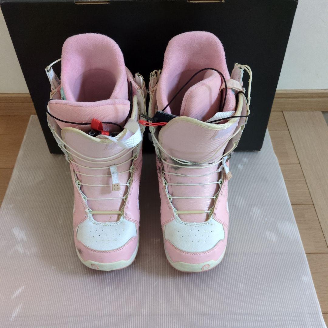 バートン スノーボードブーツ 女性用
