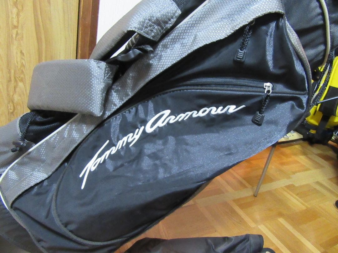 ★希少★ Armour★トミー.アーマー★スタンドバック★黒/灰★