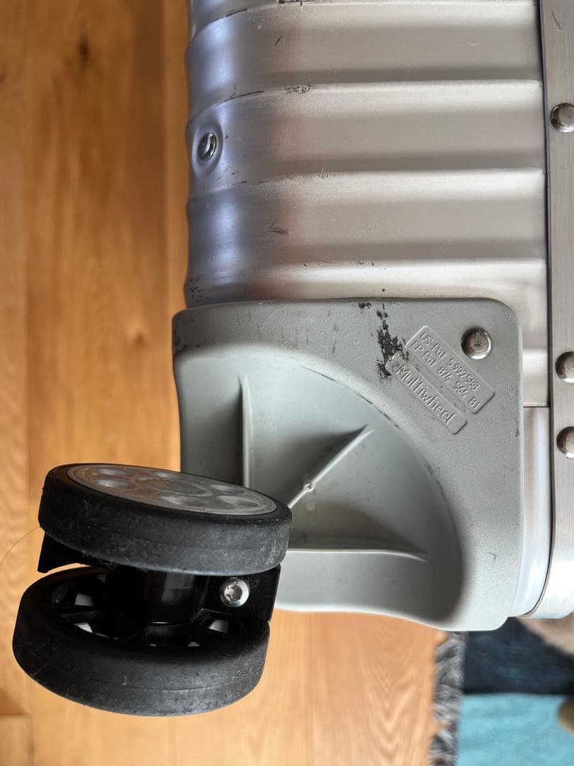 廃盤　RIMOWA リモワ TOPAS トパーズ 82L 4輪